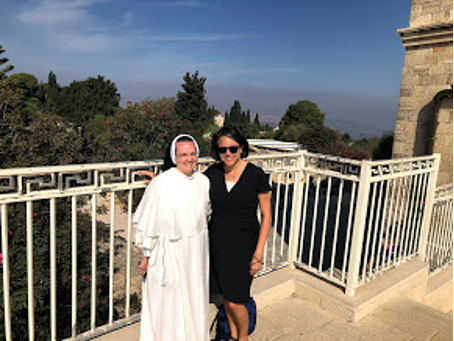 Sister Mary Grace with younger sister Joannie at Mt Tabor